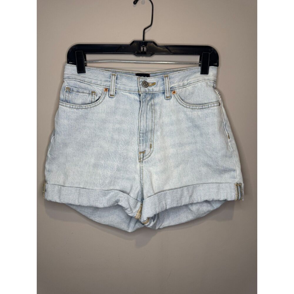 BDG Urban Outfitters Mom Shorts 28 Light Wash High Rise Cuffed Denim